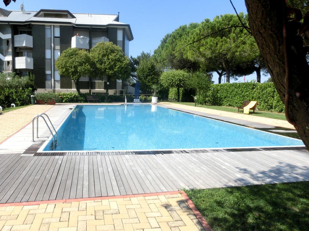 Casa Marina Apartment Lignano Sabbiadoro Luaran gambar
